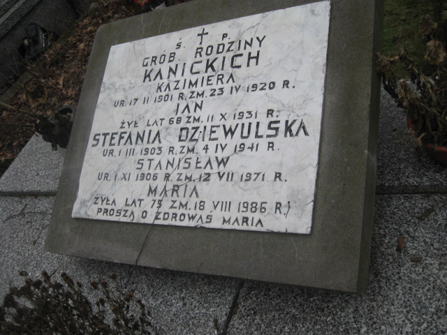 Stefania Dziewulska 1903 Żyrardów - Grobonet - Wyszukiwarka osób pochowanych