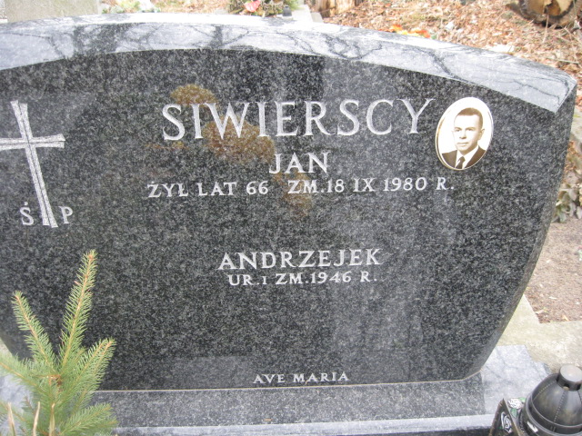 Andrzej Siwierski 1946 Żyrardów - Grobonet - Wyszukiwarka osób pochowanych