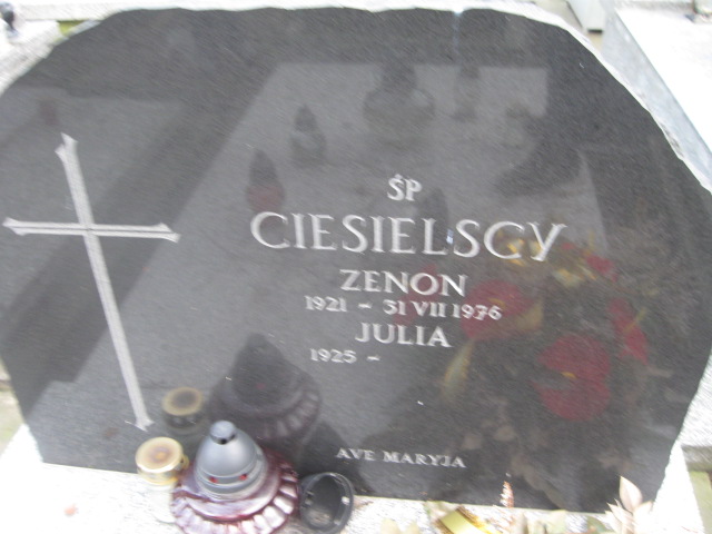 Julia Ciesielska Żyrardów - Grobonet - Wyszukiwarka osób pochowanych