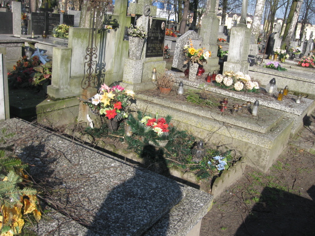 Jan Szustakiewicz 1951 Żyrardów - Grobonet - Wyszukiwarka osób pochowanych