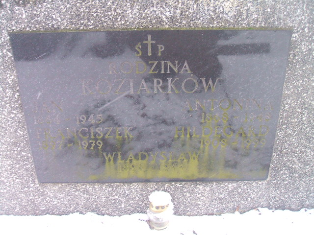 Władysław Koziarek 1896 Żyrardów - Grobonet - Wyszukiwarka osób pochowanych