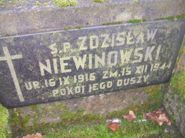 Zdzisław Niewinowski 1916 Żyrardów - Grobonet - Wyszukiwarka osób pochowanych