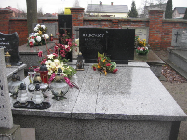 Marek Wojciech Jass 1950 Żyrardów - Grobonet - Wyszukiwarka osób pochowanych