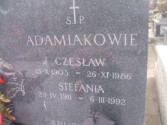 Stefania Adamiak 1911 Żyrardów - Grobonet - Wyszukiwarka osób pochowanych